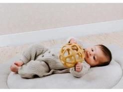 baby's only Baby-Greifball Ocker