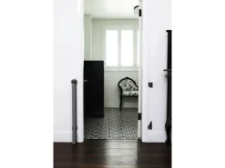 DREAMBABY Türschutzgitter Glide n Hide 60 cm - 140 cm Grau