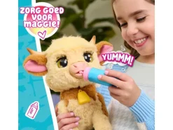 furReal Plüsch Maggie The Feed & Follow Cow 33 cm