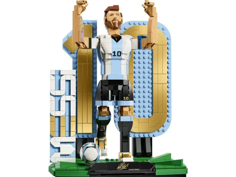LEGO® Editions Lionel Messi – Fussballlegende 43015