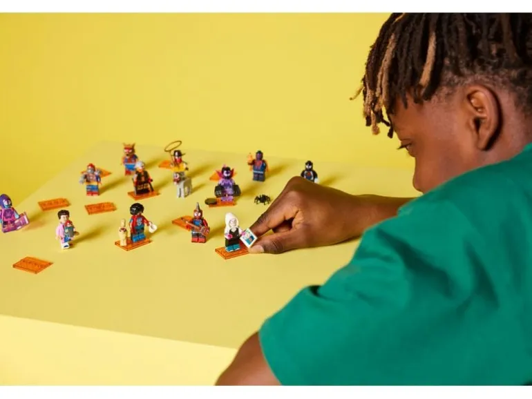 LEGO® Spider-Man: Across the Spider-Verse 71050