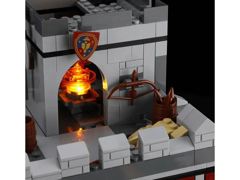 Lumibricks Castle Armory mit LED-Beleuchtung