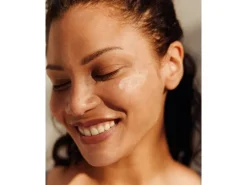 NIVEA SUN Sonnenmilch Sun Protect & Moisture To Go LSF 30 Mini 50 ml